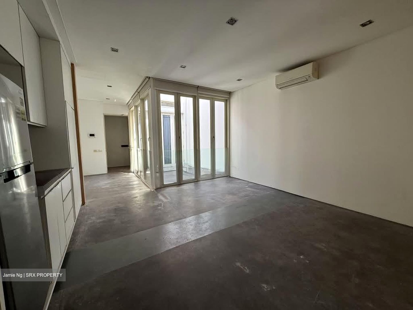 Mohamed Sultan Road (D9), Office #560652071